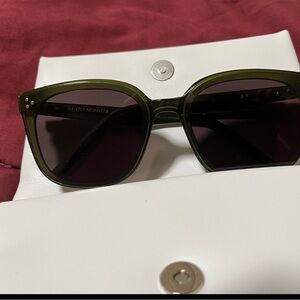 Gentle Monster Olive Sunglasses